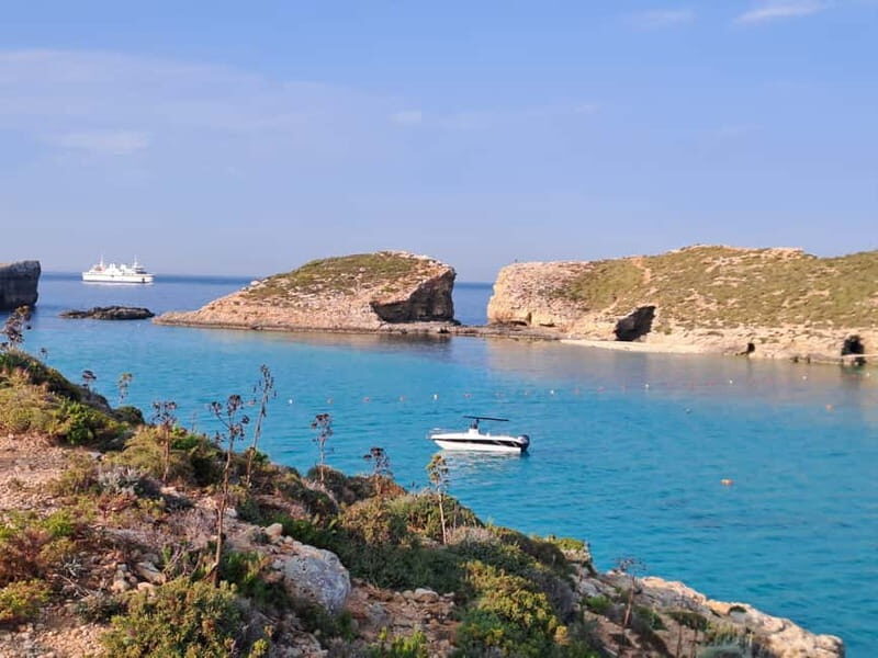 FULL DAY - 7hours Comino, Blue Lagoon, charter, boat, cruise - The Highlight: Blue Lagoon and Comino’s Natural Beauty