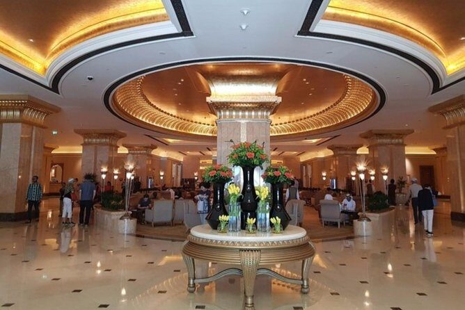 Full-Day Abu Dhabi City Tour from Dubai Including Lunch - Who Will Love This Tour?