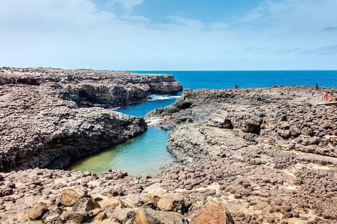 Full Day Adults Only Tour of Sal with Lobster Lunch and Salt Lake - Why This Tour Works