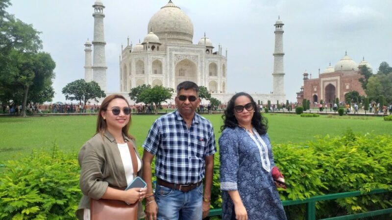 Full Day Agra Tour With Tour Guide - Key Points