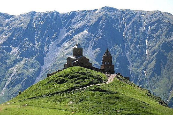 full-day-ananuri-gudauri-kazbegi-private-tour