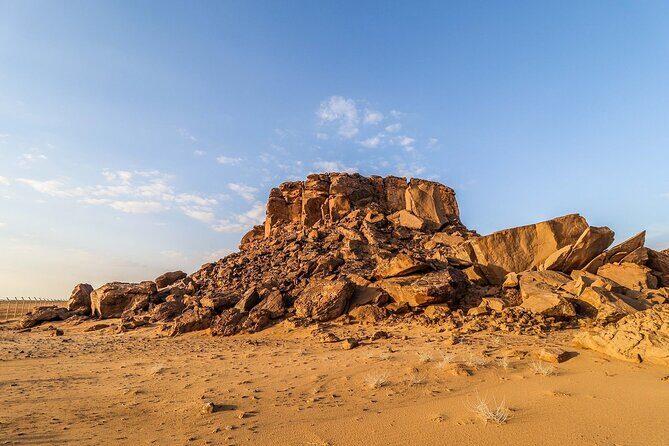 Full-Day Ancient Mysteries of Central Arabia Tour with Lunch - Key Points