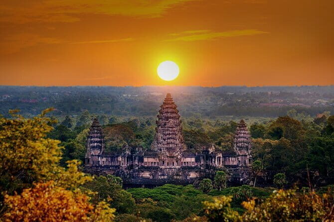 Full Day Angkor Wat Sunrise Tour from Siem Reap - The Experience in Detail