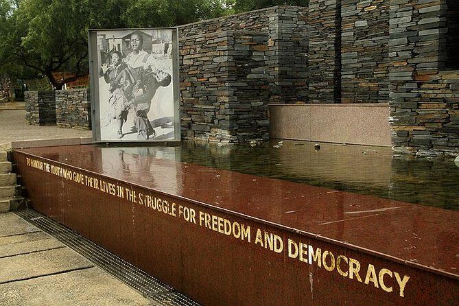 Full day Apartheid Museum & Soweto Tour from Pretoria&Johannesburg, every FRIDAY - FAQ