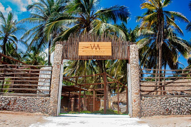 full-day-at-the-beach-club-vista-mare-in-tierra-bomba