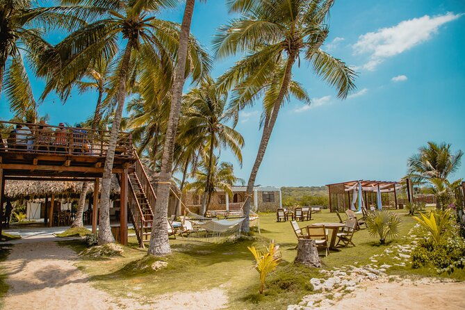 full-day-at-the-beach-club-vista-mare-in-tierra-bomba