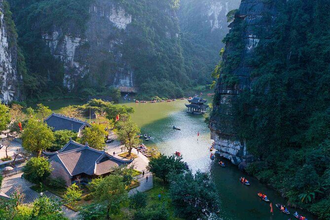 Full day Bai Dinh, Trang An and Mua Cave in Ninh Binh - FAQ