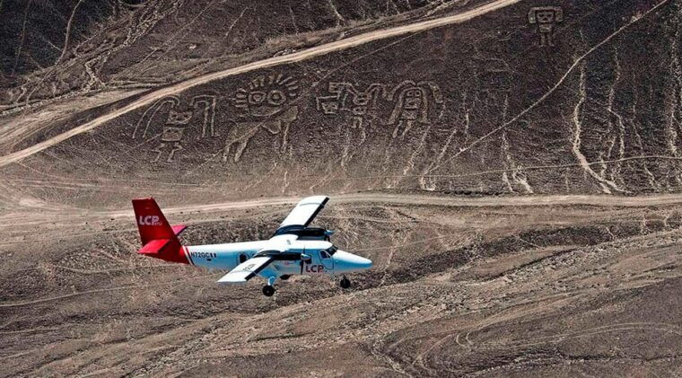full-day-ballestas-overflight-huacachina-tubulares-tour