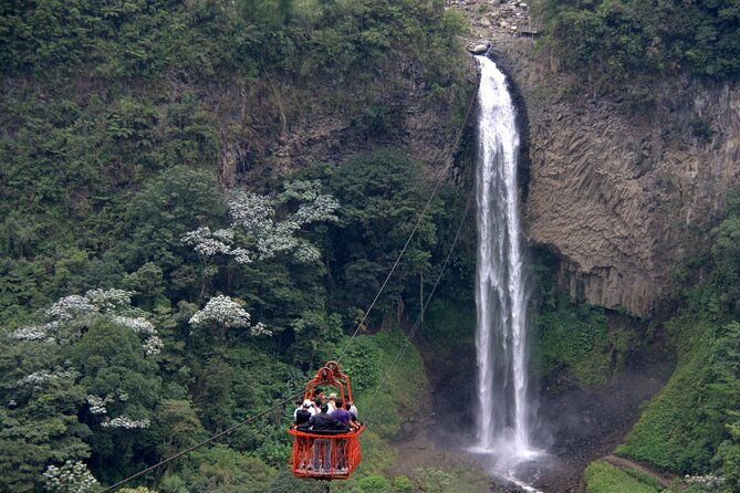 full-day-banos-from-quito-entrance-of-the-ecuadorian-jungle