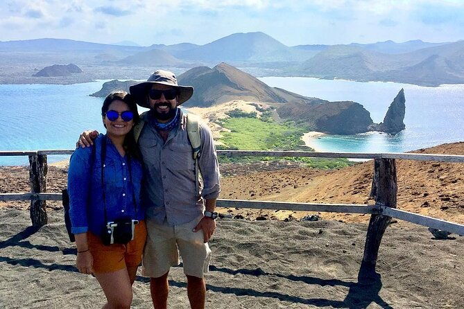 full-day-bartolome-island-sullivan-bay