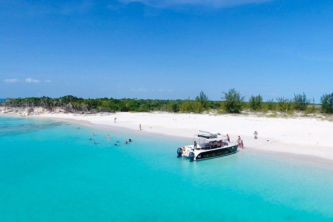 full-day-beach-bbq-lunch-snorkeling-excursion-in-grace-bay