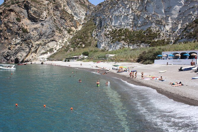 Full day boat excursion of Ponza & Palmarola from Rome - Food and Drinks: A Highlight on the Sea