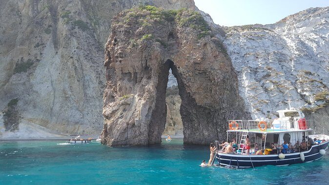 Full day boat excursion of Ponza & Palmarola from Rome - Historical and Cultural Sights