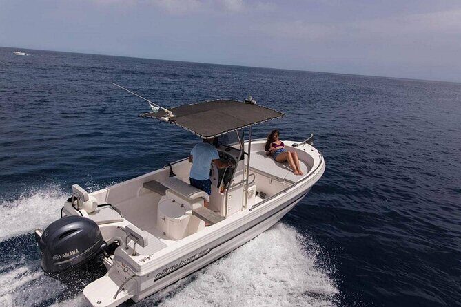 Full Day Boat Rental with License in Santorini - Diving into the Experience: What to Expect