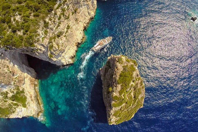 full-day-boat-tour-of-paxos-antipaxos-blue-caves-from-corfu