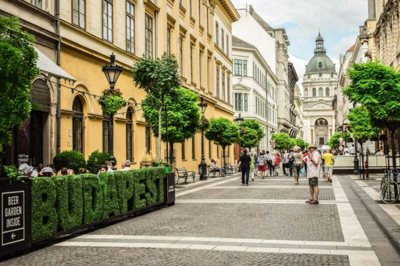 full-day-budapest-city-tour-with-lunch-wine-dessert