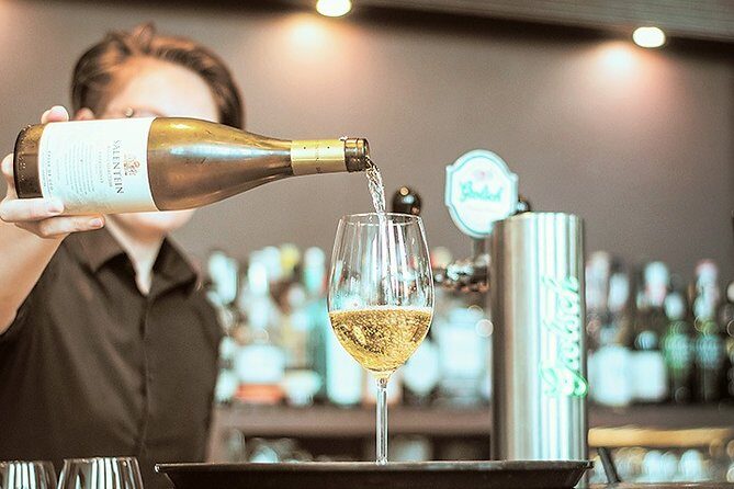 Full-Day Cape Town Private Tour for events with a Licensed Guide - Key Points