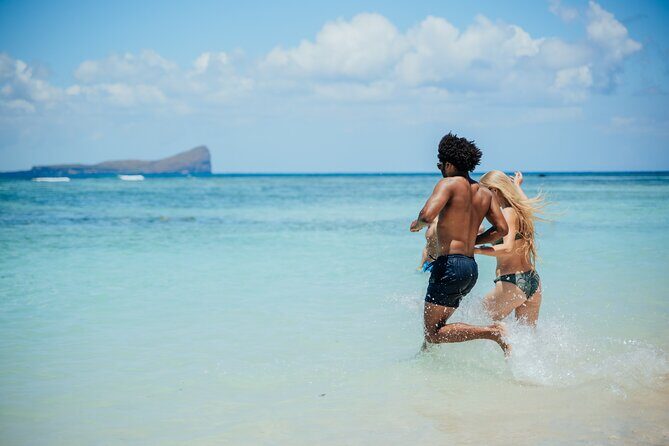 Full Day Catamaran Cruise - North Ilot Gabriel (sharing) - FAQ