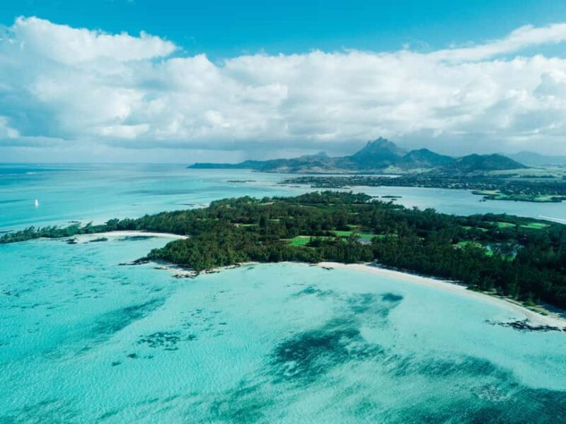 Full-day Catamaran Cruise to Ile aux Cerfs with Lunch - Key Points