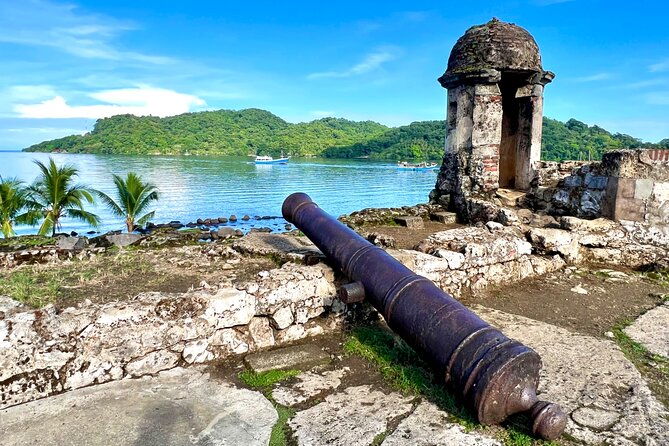 full-day-catamaran-sailing-caribbean-beaches-with-snorkelling-and-lunch