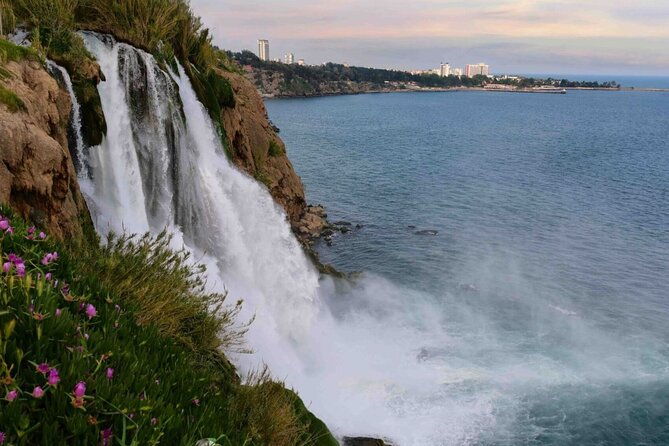 full-day-city-tour-2-waterfalls-boat-trip-old-town