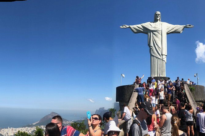 full-day-city-tour-christ-redeemer-sugarloaf-selaron-staircase-maracana