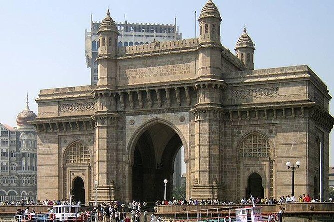 Full-Day City Tour of Mumbai visit Elephanta & Dharavi Slum - Key Points