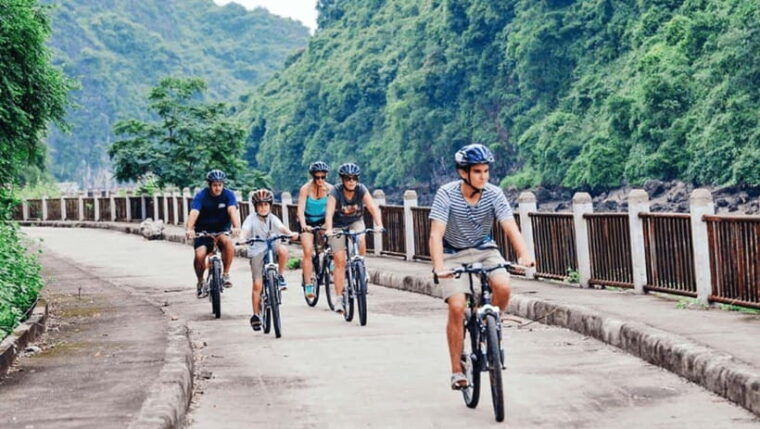 full-day-cliff-jumping-with-kayaking-and-viet-hai-village