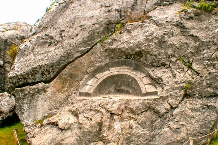 full-day-condor-viewpoint-inca-sites-tour