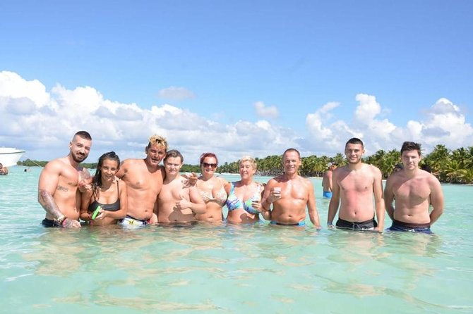 full-day-cruise-to-saona-island-natural-pool-and-lunch