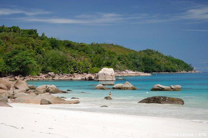 Full Day Discovery Tour of Vallee de Mai and Anse Lazio on Praslin Island - Exploring Vallee de Mai: The Heart of Praslin  
