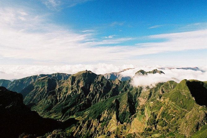 full-day-east-madeira-pico-do-ariero-ribeiro-frio-portela-santana