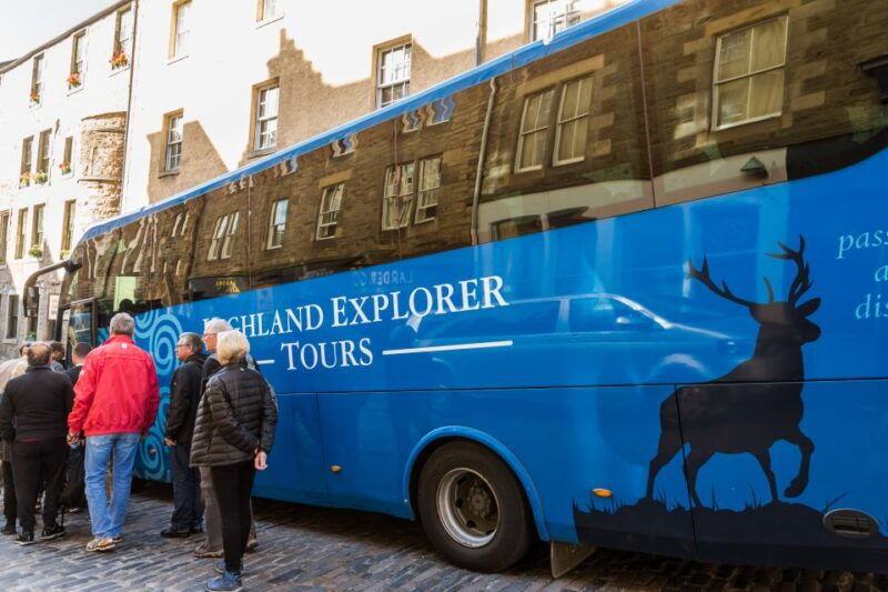 full-day-edinburgh-military-tattoo-scottish-highlands-tour