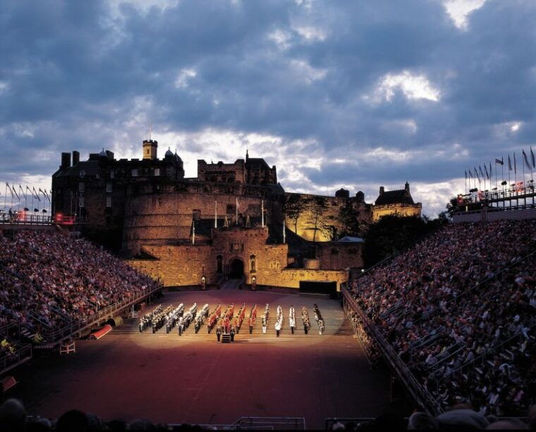 full-day-edinburgh-military-tattoo-scottish-highlands-tour