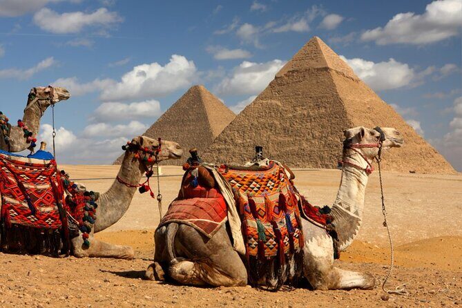 Full Day Egypt Landmarks Private Tour with Lunch - Exploring the Giza Pyramids and Sphinx