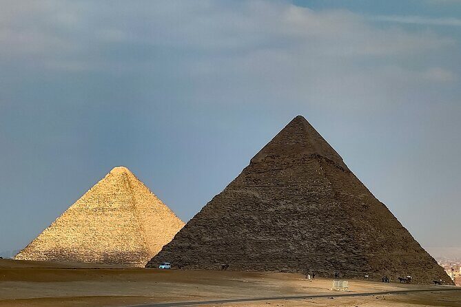 Full-Day Egypt Tour'Pyramids, Saqqara& Traditional Egyptian Lunch - Key Points