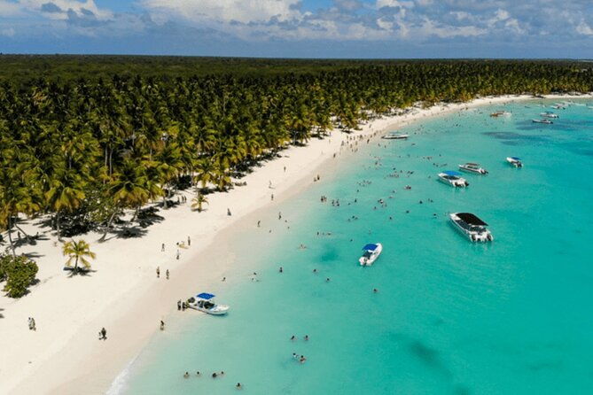 full-day-excursion-in-saona-island-2