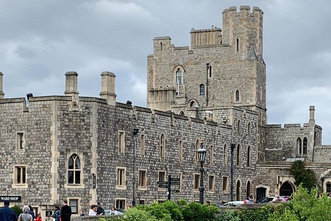 full-day-excursion-royal-london-windsor-in-an-iconic-london-black-cab