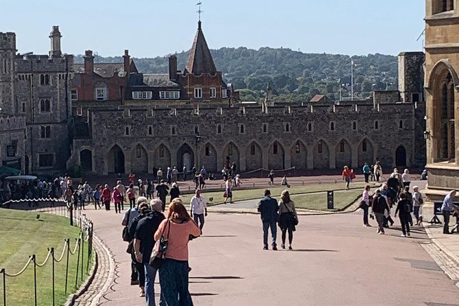 full-day-excursion-royal-london-windsor-in-an-iconic-london-black-cab