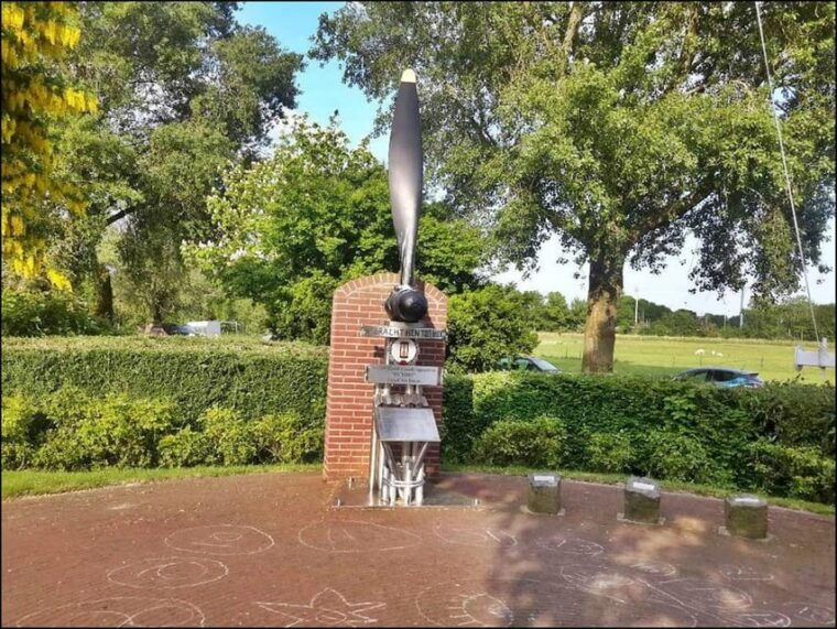full-day-excursion-to-edam-volendam-and-marken