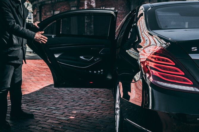 full-day-executive-chauffeur-service-in-amsterdam