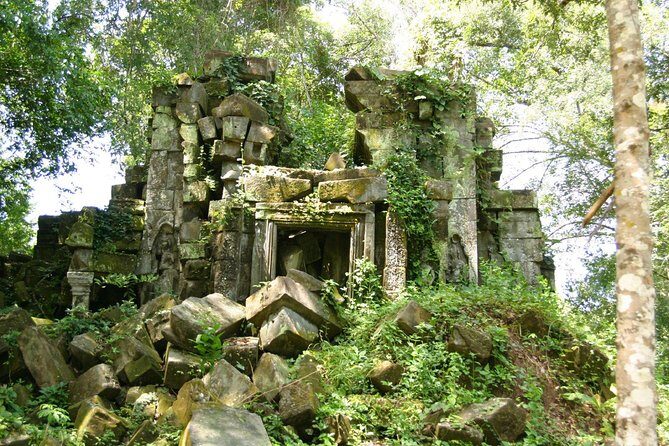 Full-Day Explore Beng Mealea Temple & Koh Ker Private Experience - Key Points