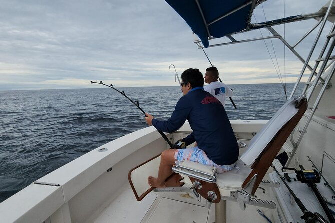 full-day-fishing-at-south-pearl-islands-on-private-yacht