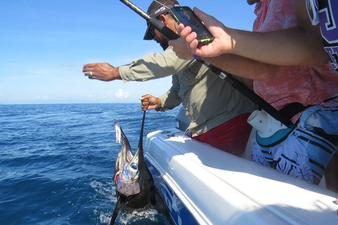 full-day-fishing-trip-on-private-boat-at-the-south-pearl-islands