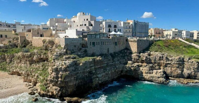 full-day-from-matera-to-alberobello-polignano-and-bari