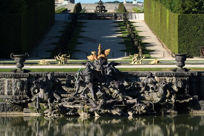 full-day-giverny-monets-gardens-palace-of-versailles