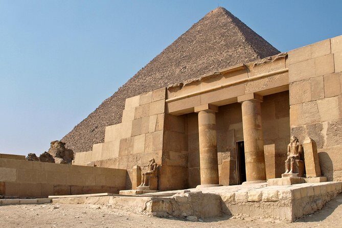 Full-Day Giza Pyramids, Egyptian Museum and bazaar Private Tour - Additional Details and Practical Tips