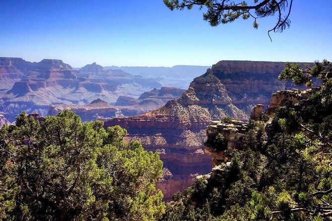 full-day-grand-canyon-indian-ruins-volcano-christian-tour-2