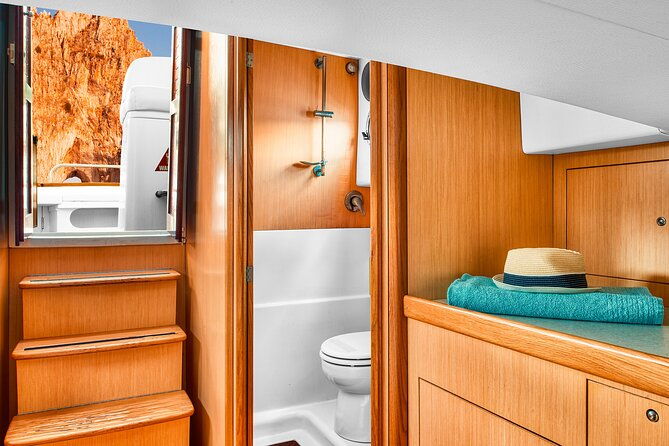 full-day-guided-tour-in-capri-by-boat-with-transfer