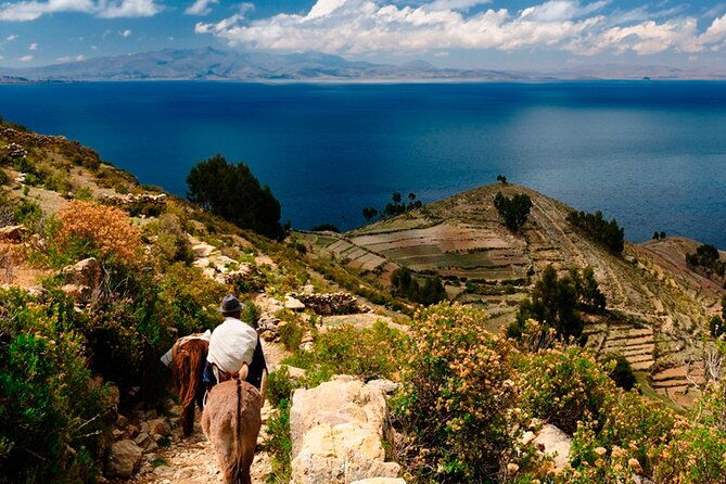 full-day-guided-tour-in-copacabana-and-isla-del-sol